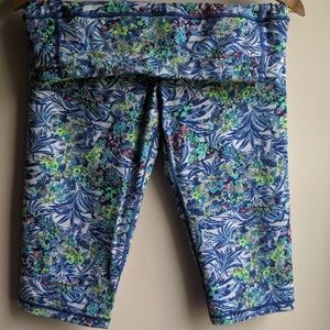 VSX Lg KNOCKOUT CROP LEGGINGS